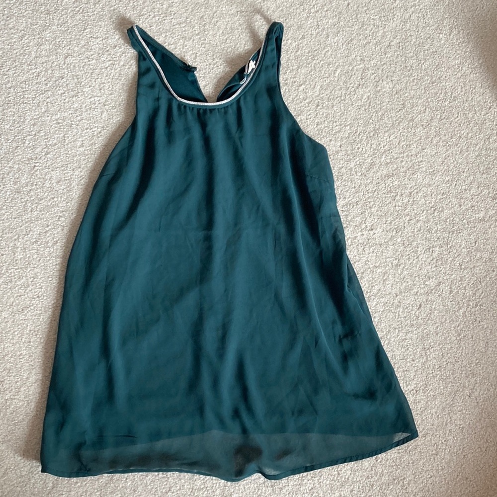 Forest Green Flowy Tank Top Size M